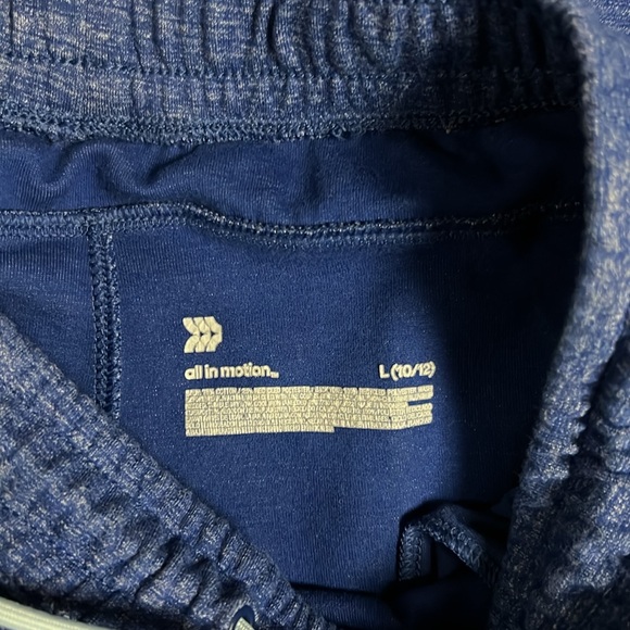 All in motion boys joggers size L (10/12) never worn - Picture 3 of 3